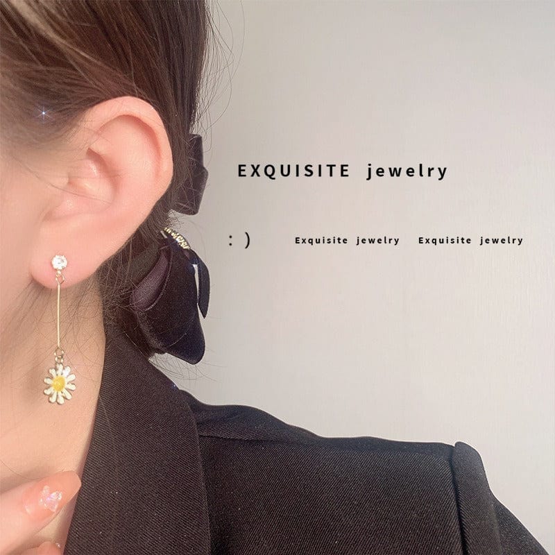 Fresh Daisy Earrings Women's Long Temperament High-end Niche Earrings Internet Celebrity Earrings