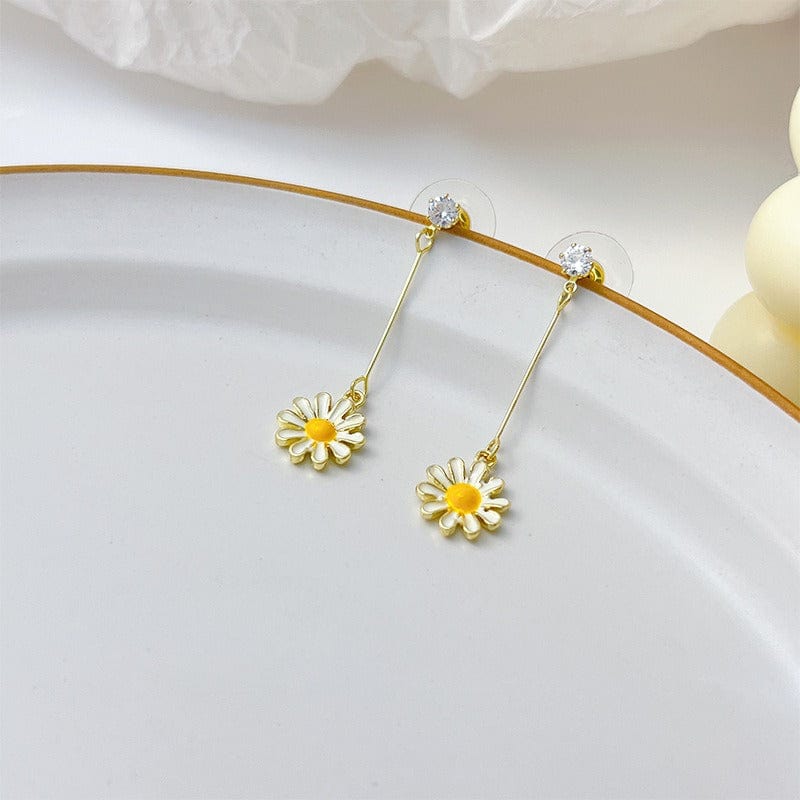 Fresh Daisy Earrings Women's Long Temperament High-end Niche Earrings Internet Celebrity Earrings