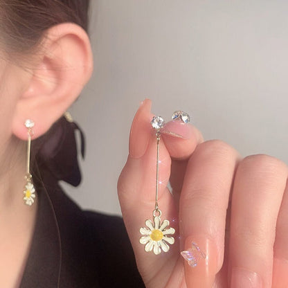 Fresh Daisy Earrings Women's Long Temperament High-end Niche Earrings Internet Celebrity Earrings