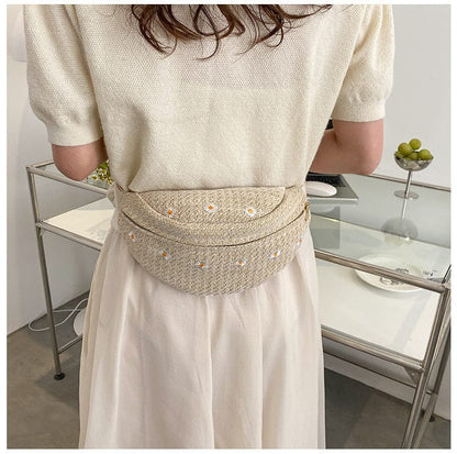 Summer Straw Bag Women's New Japanese Style Small Fresh Lace Daisy Messenger Bag Fashion Beach Bag Waist Bag